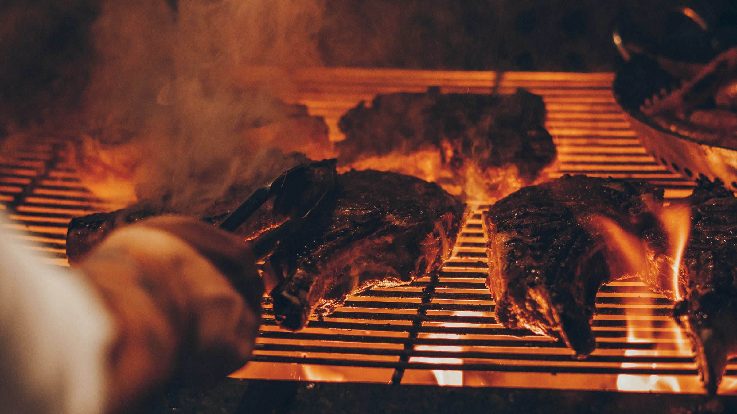 Barbecue meat boxes