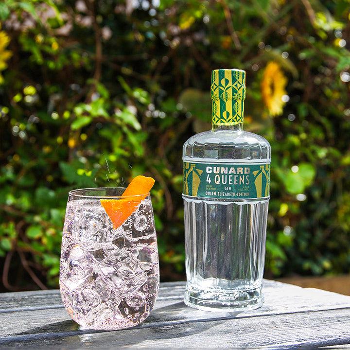 4 Queens Gin: Queen Elizabeth