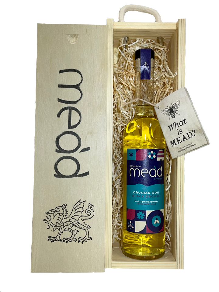 Black Grouse - Grugiar Ddu: Spiced Welsh Mead in a Wooden Gift Box 500ml