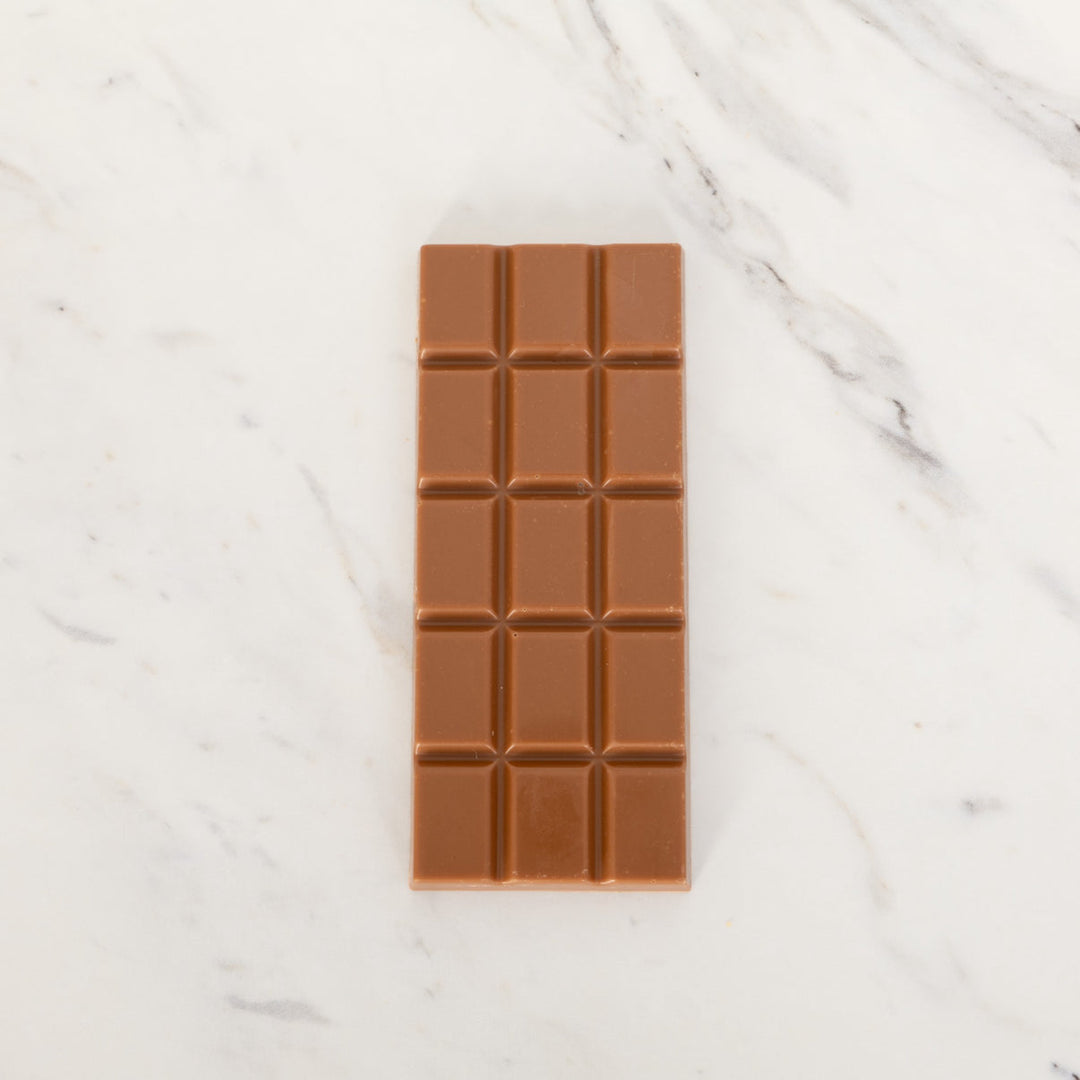 Cashew & Milk Chocolate Bar