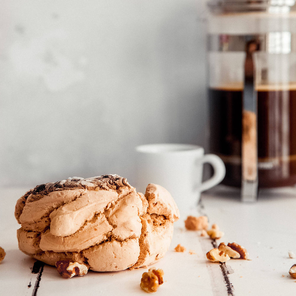 Giant Coffee & Walnut Meringue