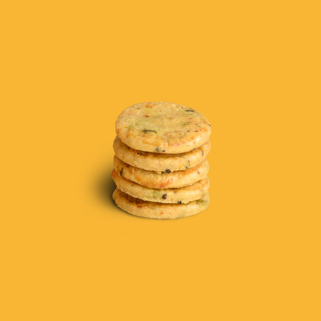 Lancashire Cheese & Spring Onion Drinks Biscuits