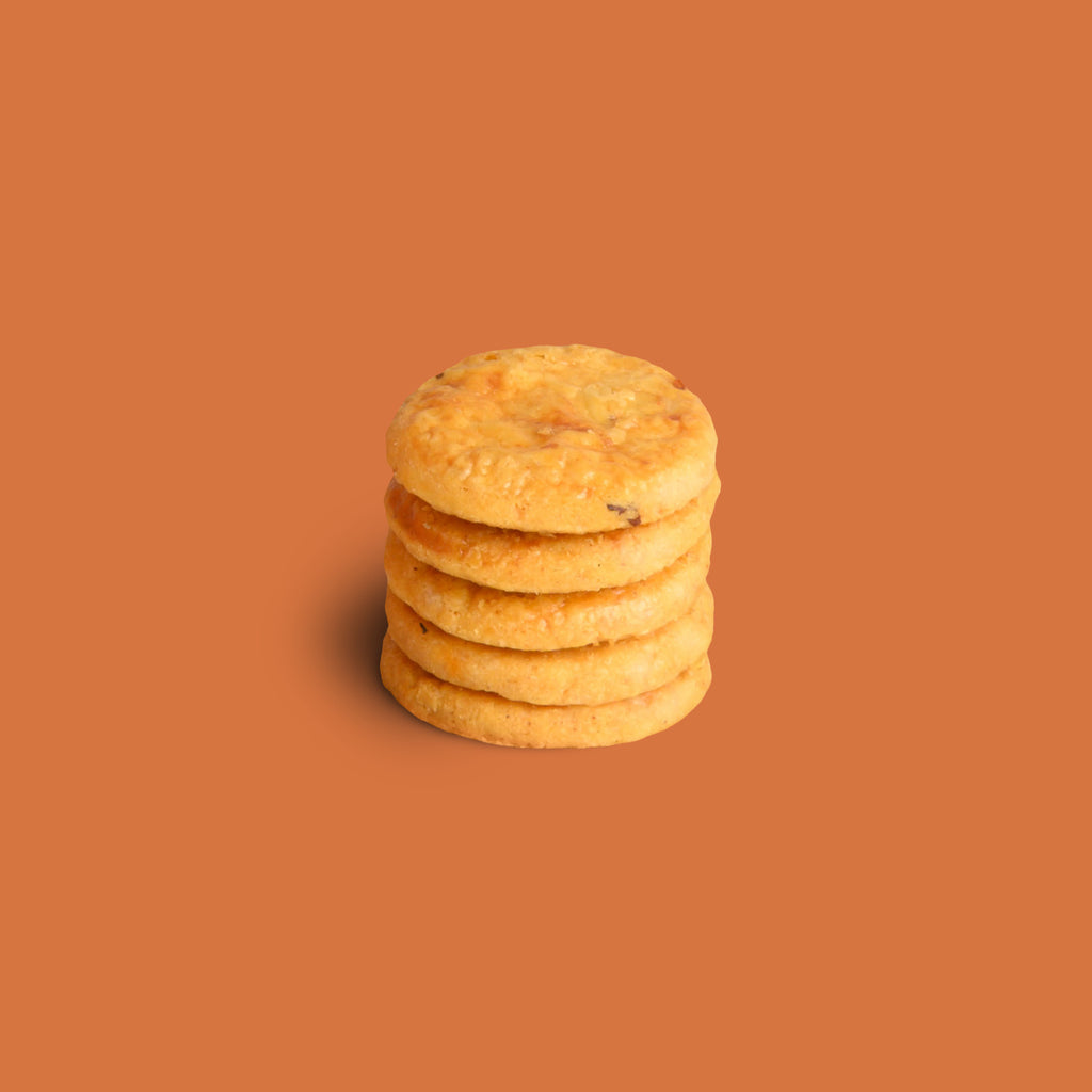 Mature Cheddar, Chilli & Almond Drinks Biscuits