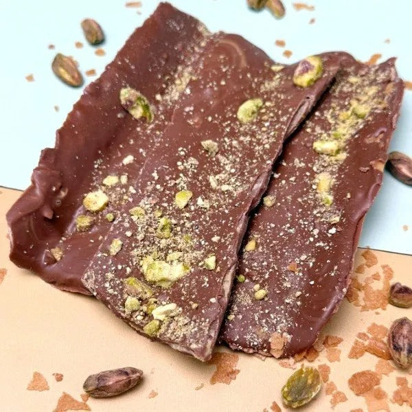 Chocolate Shards Milk Dubai Pistachio Crisp