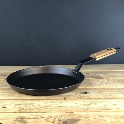 Netherton Foundry Crepe Pan