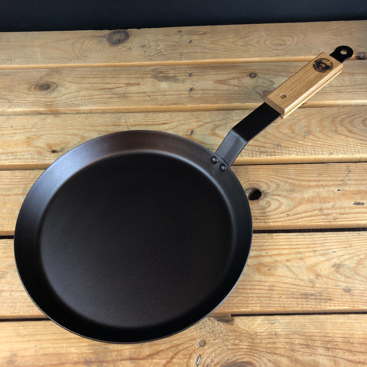 Netherton Foundry Crepe Pan